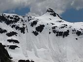 16 Tante scariche di neve
